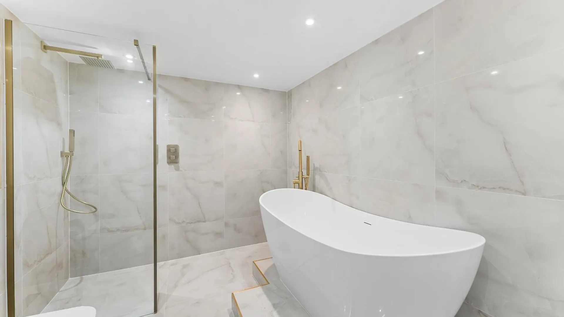 Stunning Abode In Central Bath